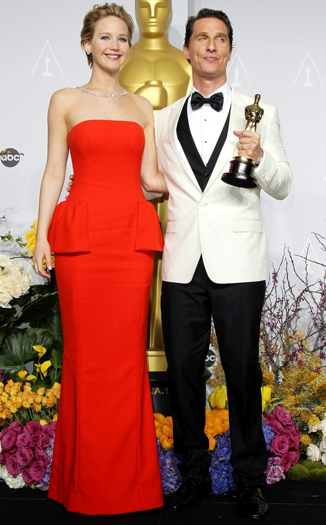 March_2_-_At_the_86th_Academy_Awards_in_L_281629~0.jpg