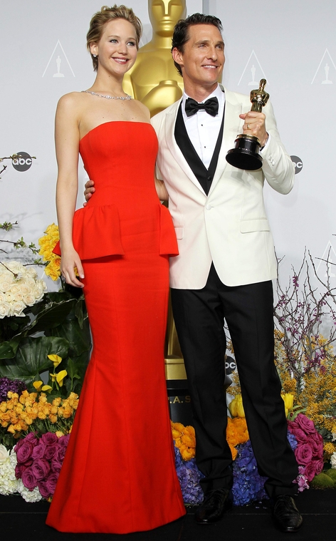 March_2_-_At_the_86th_Academy_Awards_in_L_281729~0.jpg