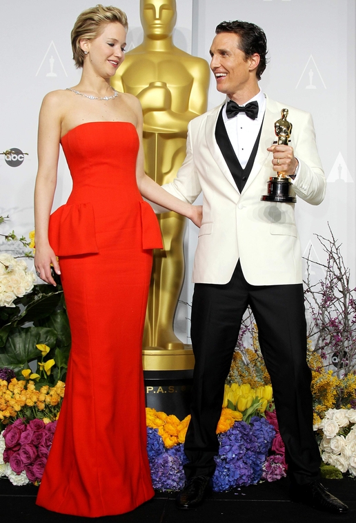 March_2_-_At_the_86th_Academy_Awards_in_L_28329~0.jpg