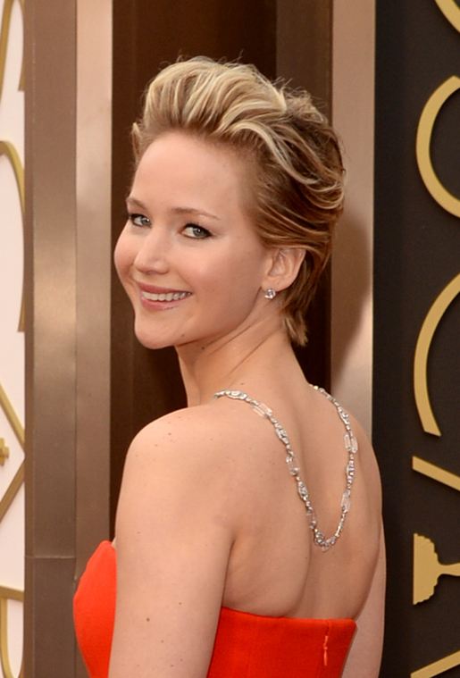 March_2_-_At_the_86th_Academy_Awards_in_L_A_5BArrivals5D_28429~0.jpg