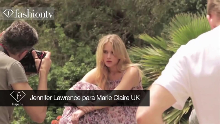 Marie_Claire_UK_28202629_5BBehind_the_Scenes5D.jpg