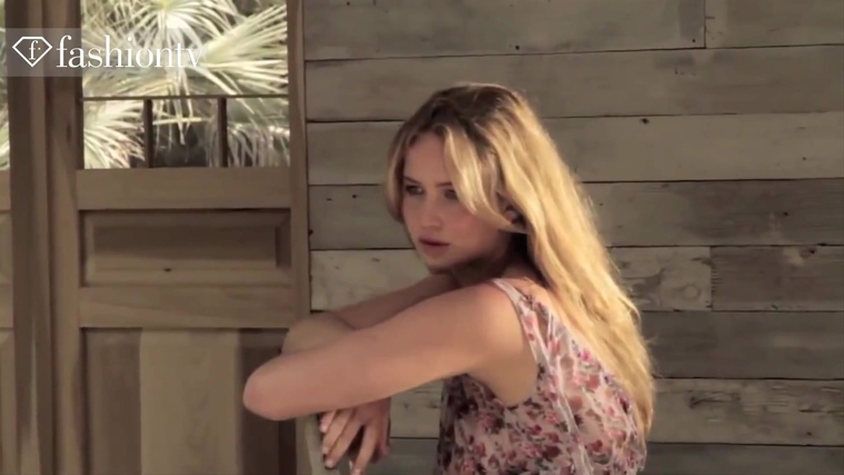 Marie_Claire_UK_28214429_5BBehind_the_Scenes5D.jpg