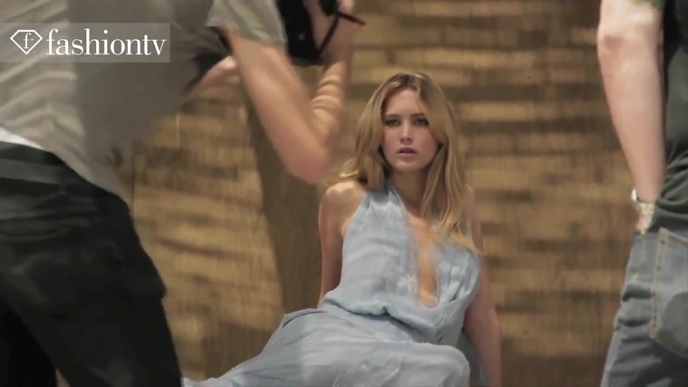 Marie_Claire_UK_28222729_5BBehind_the_Scenes5D.jpg