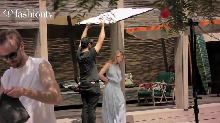 Marie_Claire_UK_28231029_5BBehind_the_Scenes5D.jpg
