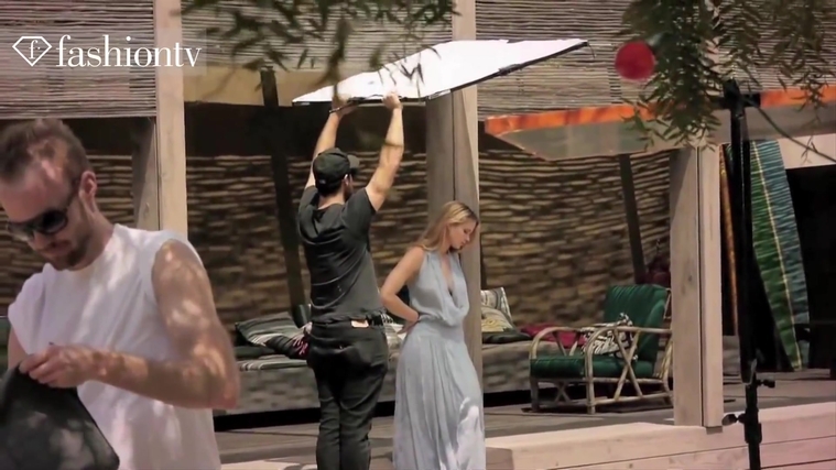 Marie_Claire_UK_28231429_5BBehind_the_Scenes5D.jpg