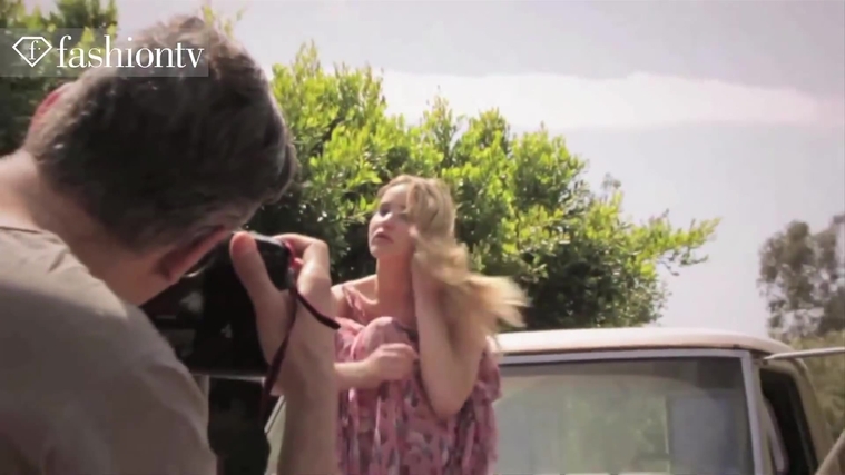 Marie_Claire_UK_28239129_5BBehind_the_Scenes5D.jpg