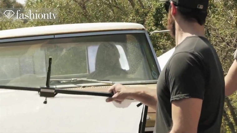 Marie_Claire_UK_28240829_5BBehind_the_Scenes5D.jpg