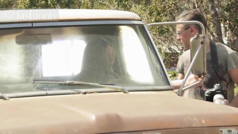 Marie_Claire_UK_28241629_5BBehind_the_Scenes5D.jpg