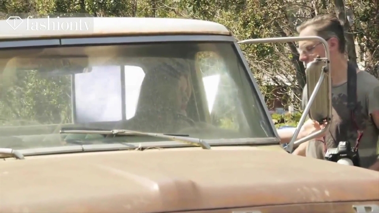 Marie_Claire_UK_28242729_5BBehind_the_Scenes5D.jpg