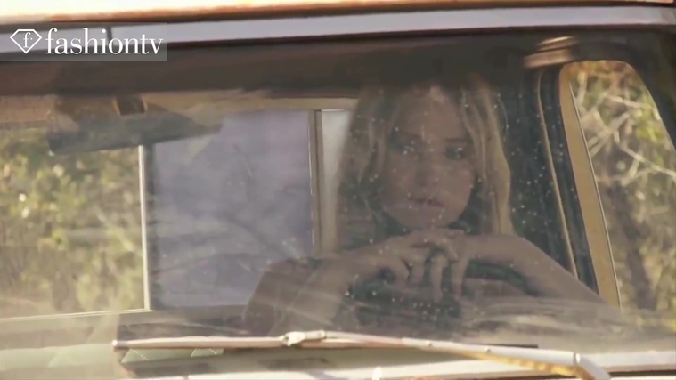 Marie_Claire_UK_28255729_5BBehind_the_Scenes5D.jpg