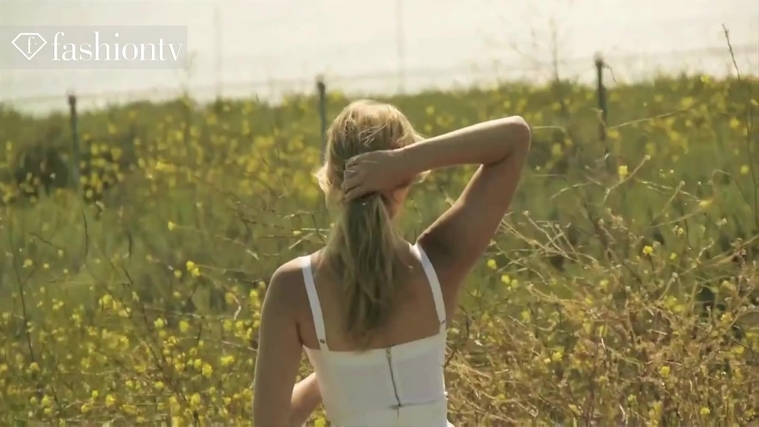 Marie_Claire_UK_28258329_5BBehind_the_Scenes5D.jpg