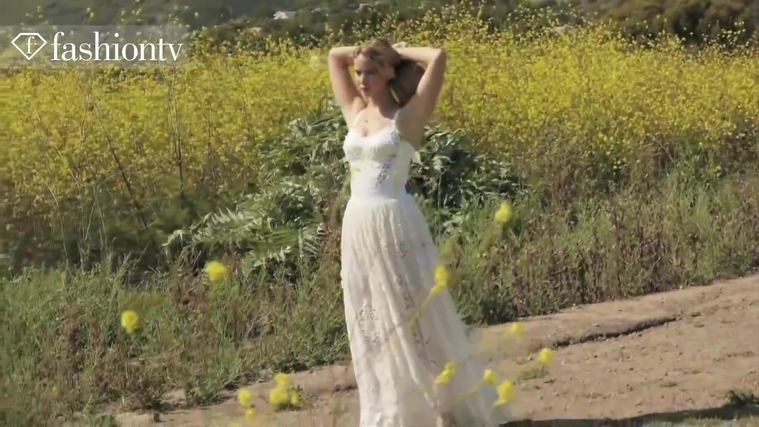 Marie_Claire_UK_28261529_5BBehind_the_Scenes5D.jpg