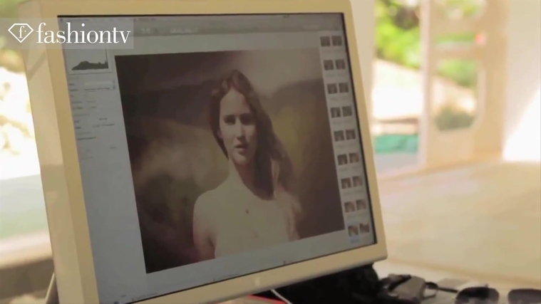 Marie_Claire_UK_28272129_5BBehind_the_Scenes5D.jpg