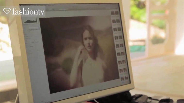 Marie_Claire_UK_28272229_5BBehind_the_Scenes5D.jpg