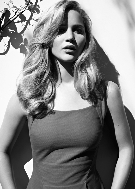 Max_Abadian__for_Flare_Magazine_28329.jpg