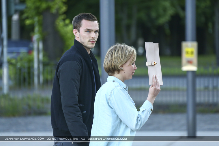 May_24_-_Out_with_her_boyfriend__Nicholas_Hoult__in_Germany_281029.jpg