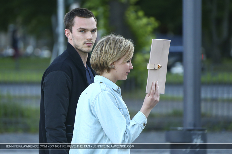May_24_-_Out_with_her_boyfriend__Nicholas_Hoult__in_Germany_28729.jpg