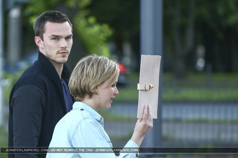 May_24_-_Out_with_her_boyfriend__Nicholas_Hoult__in_Germany_28829.jpg