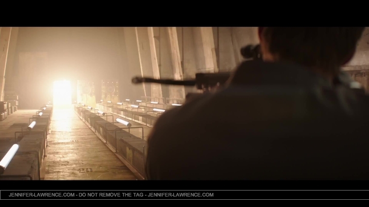 Mockingjay_Trailer_2828129.jpg
