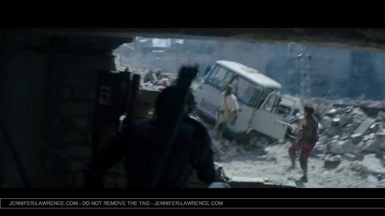 Mockingjay_Trailer_2854129.jpg