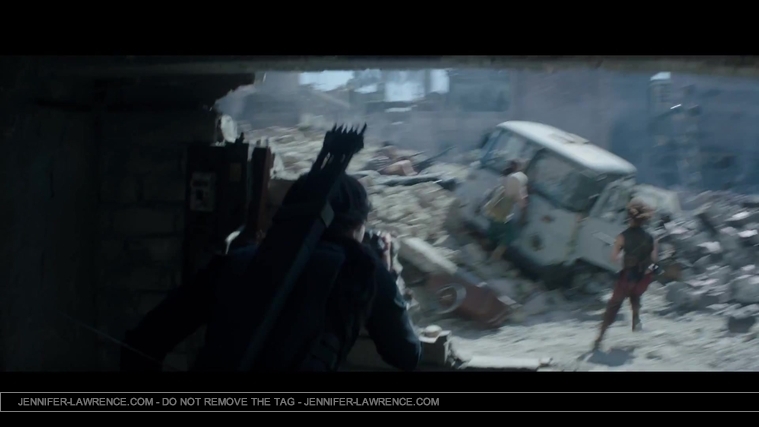 Mockingjay_Trailer_2854529.jpg