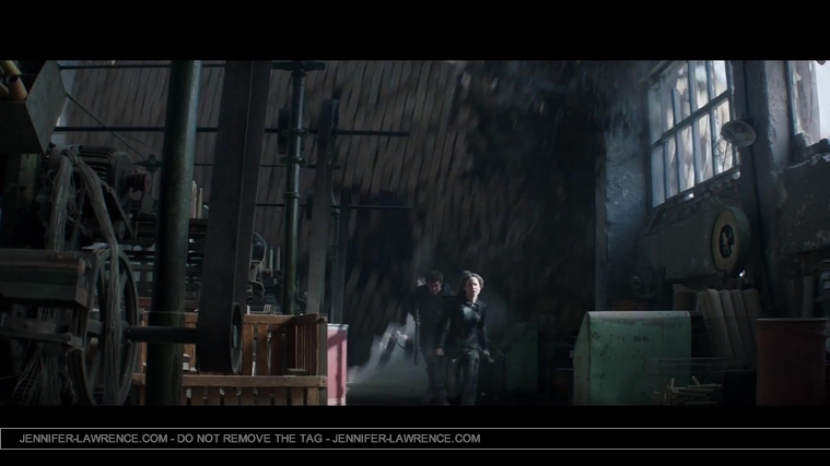 Mockingjay_Trailer_2872429.jpg