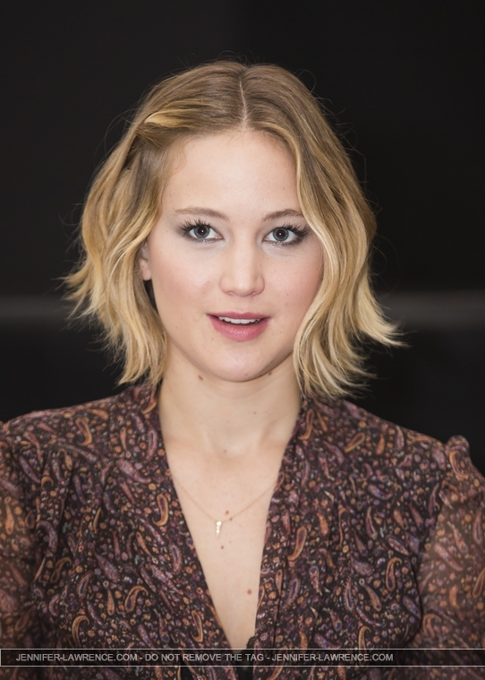 November_10_-__Mockingjay_Part_1__London_Press_Conference_281129.jpg