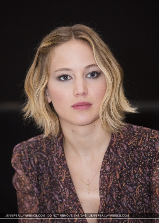 November_10_-__Mockingjay_Part_1__London_Press_Conference_28829.jpg