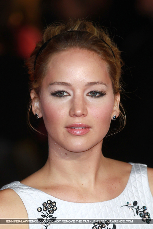 November_10_-__Mockingjay__Part_1__World_Premiere_in_London_2815829.jpg
