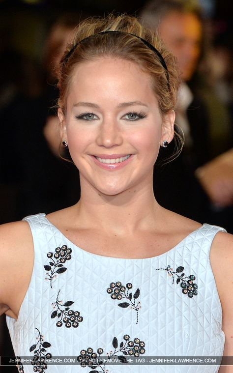 November_10_-__Mockingjay__Part_1__World_Premiere_in_London_2815929.jpg