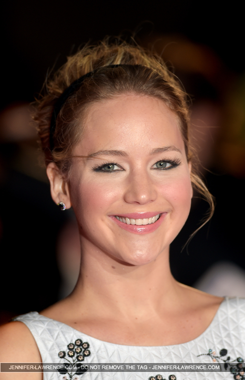 November_10_-__Mockingjay__Part_1__World_Premiere_in_London_2816429.jpg