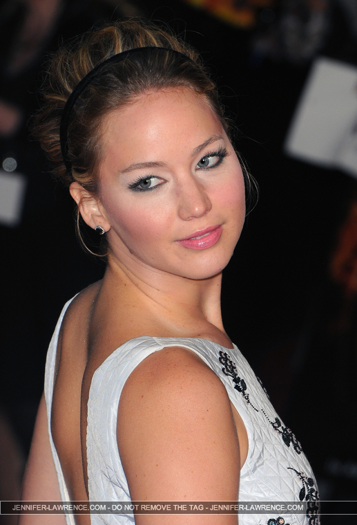 November_10_-__Mockingjay__Part_1__World_Premiere_in_London_2819829.jpg