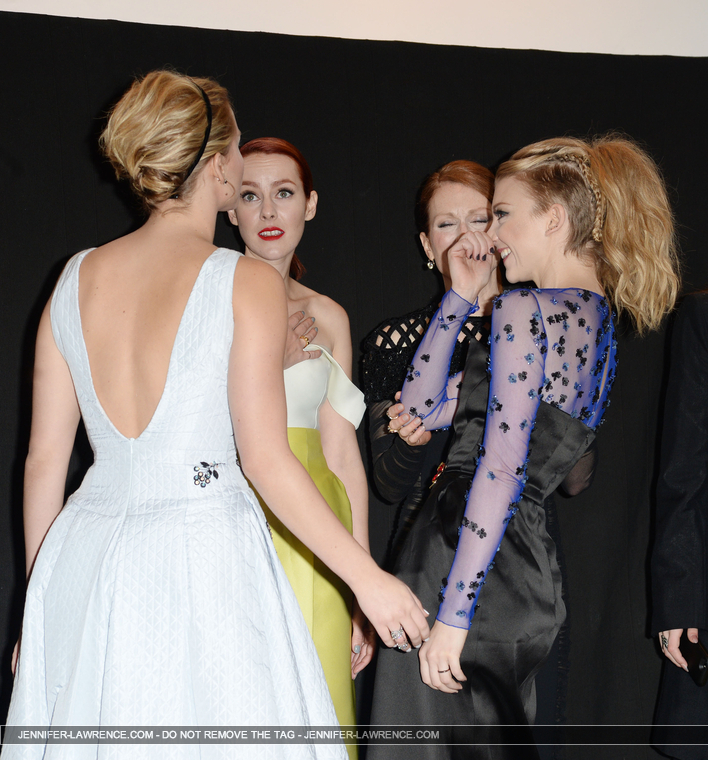 November_10_-__Mockingjay__Part_1__World_Premiere_in_London_5BInside5D_284229.jpg