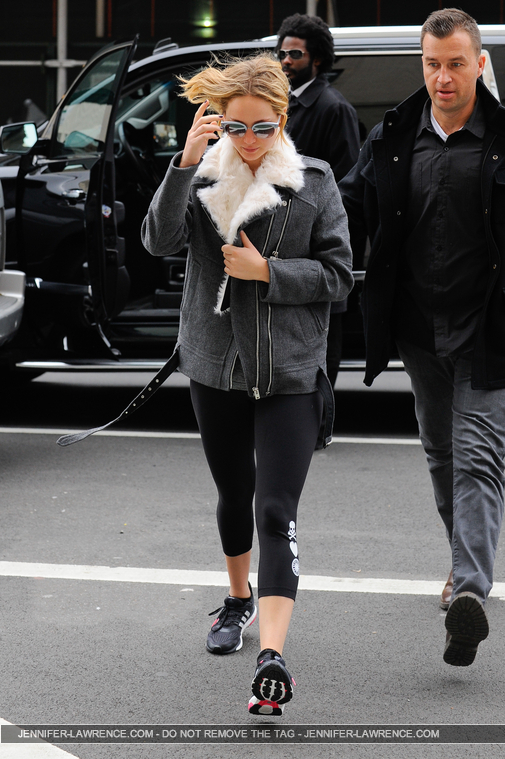 November_16_-_Arriving_at_Soul_Cycle_Gym_in_New_York_City_281029.jpg