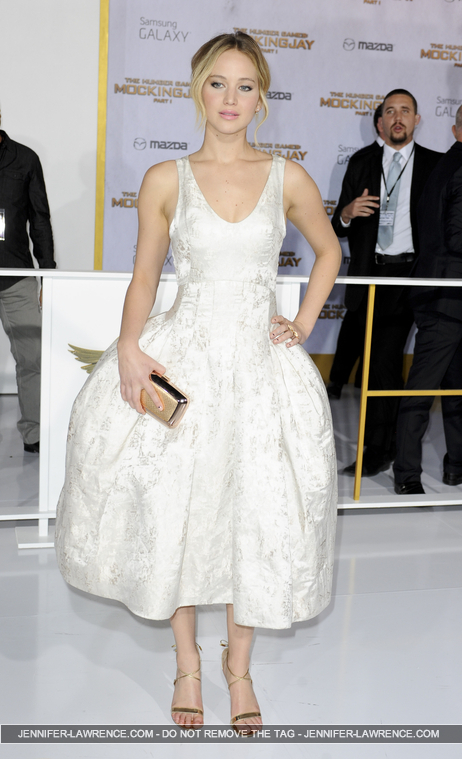 November_17_-__Mockingjay_Part_1__Premiere_in_Los_Angeles_2810229.jpg