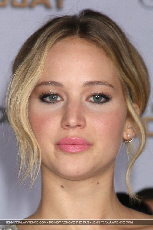 November_17_-__Mockingjay_Part_1__Premiere_in_Los_Angeles_2817029.JPG