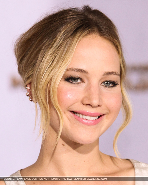 November_17_-__Mockingjay_Part_1__Premiere_in_Los_Angeles_28429.jpg