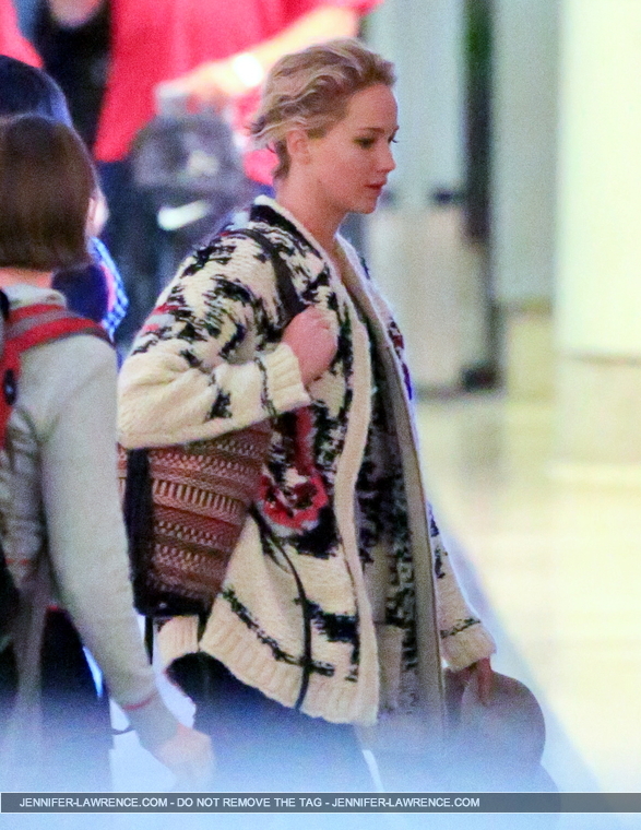 October_10_-_Arriving_at_LAX_Aiport_in_L_A_281629.jpg