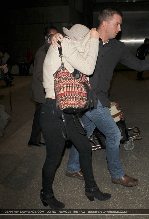 October_14_-_At_LAX_airport_in_Los_Angeles2C_CA_285529.jpg