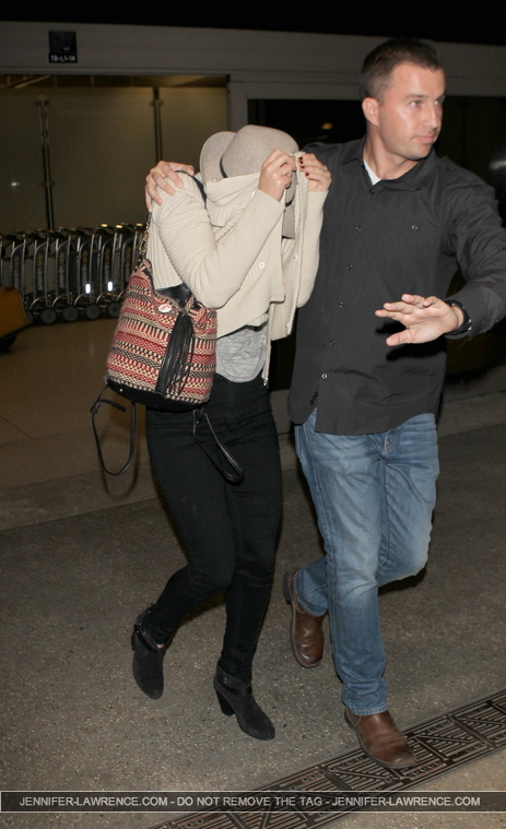 October_14_-_At_LAX_airport_in_Los_Angeles2C_CA_285829.jpg