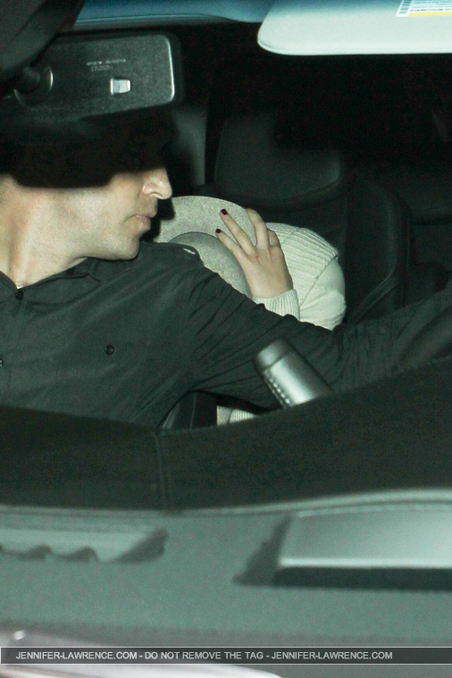 October_14_-_At_LAX_airport_in_Los_Angeles2C_CA_289329.jpg