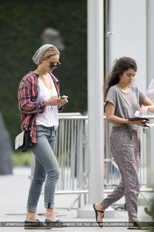 October_22_-_Out_and_about_in_Los_Angeles_283529.jpg