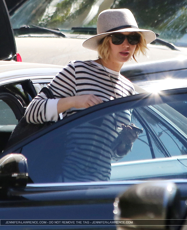 October_24_-_Leaving_a_meeting_in_LA_2811629.jpg