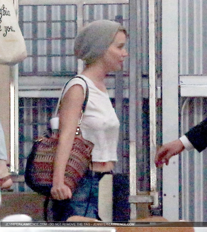 October_8_-_Arriving_at_Milk_Studios_in_LA_for_a_photoshoot__28429.jpg