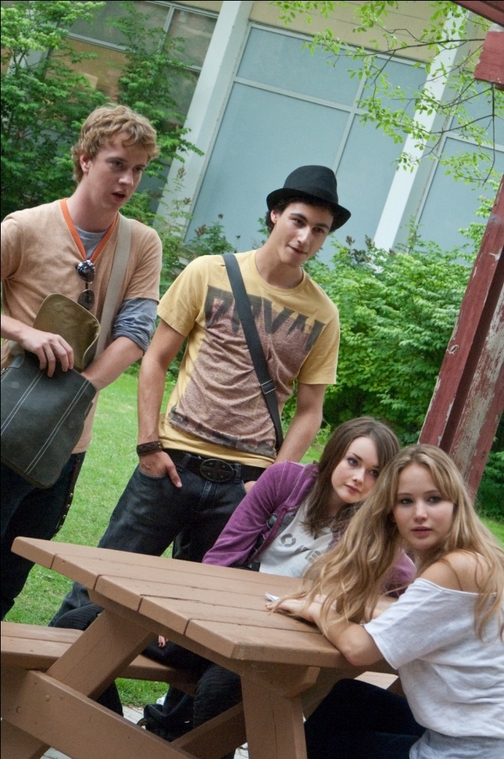 Production_Stills_28MQ29_282229~0.jpg