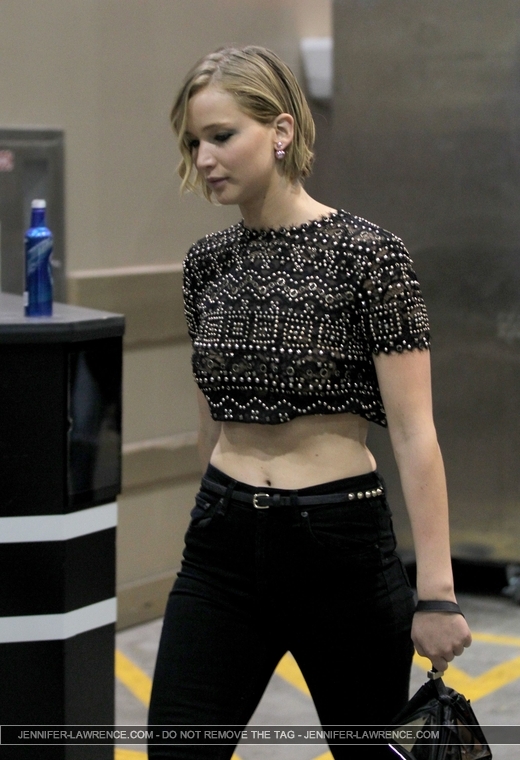 September_19_-_Backstage_at_the_2014_iHeartRadio_Music_Festival_in_Las_Vegas_28529.jpg