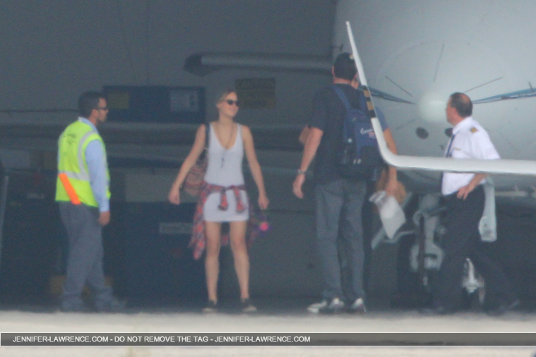 September_20_-_Arriving_in_Los_Angeles_with_Chris_Martin__282129.jpg