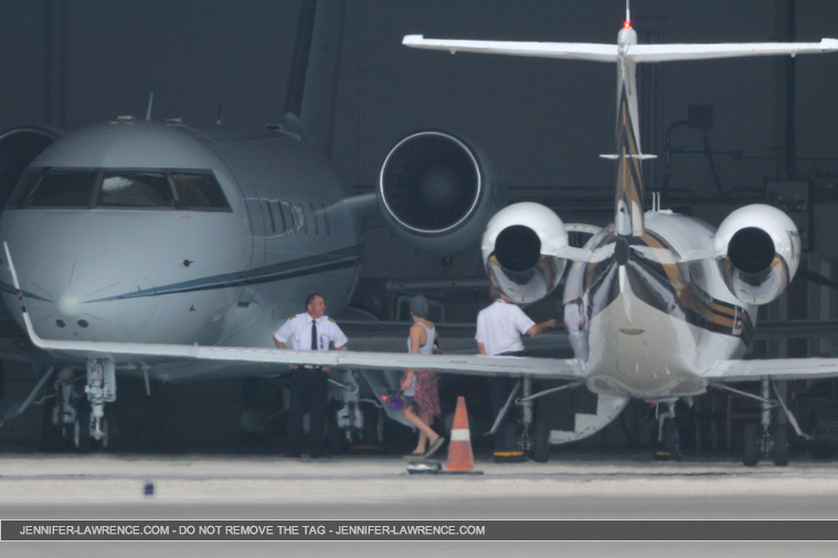 September_20_-_Arriving_in_Los_Angeles_with_Chris_Martin__282729.jpg