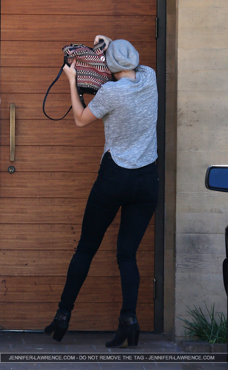 September_26_-_Arriving_at_Nobu_Resturant_in_Malibu_28529.jpg