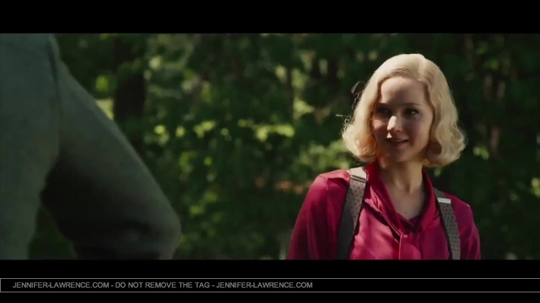 Serena_Official_Trailer_US__2810129.jpg